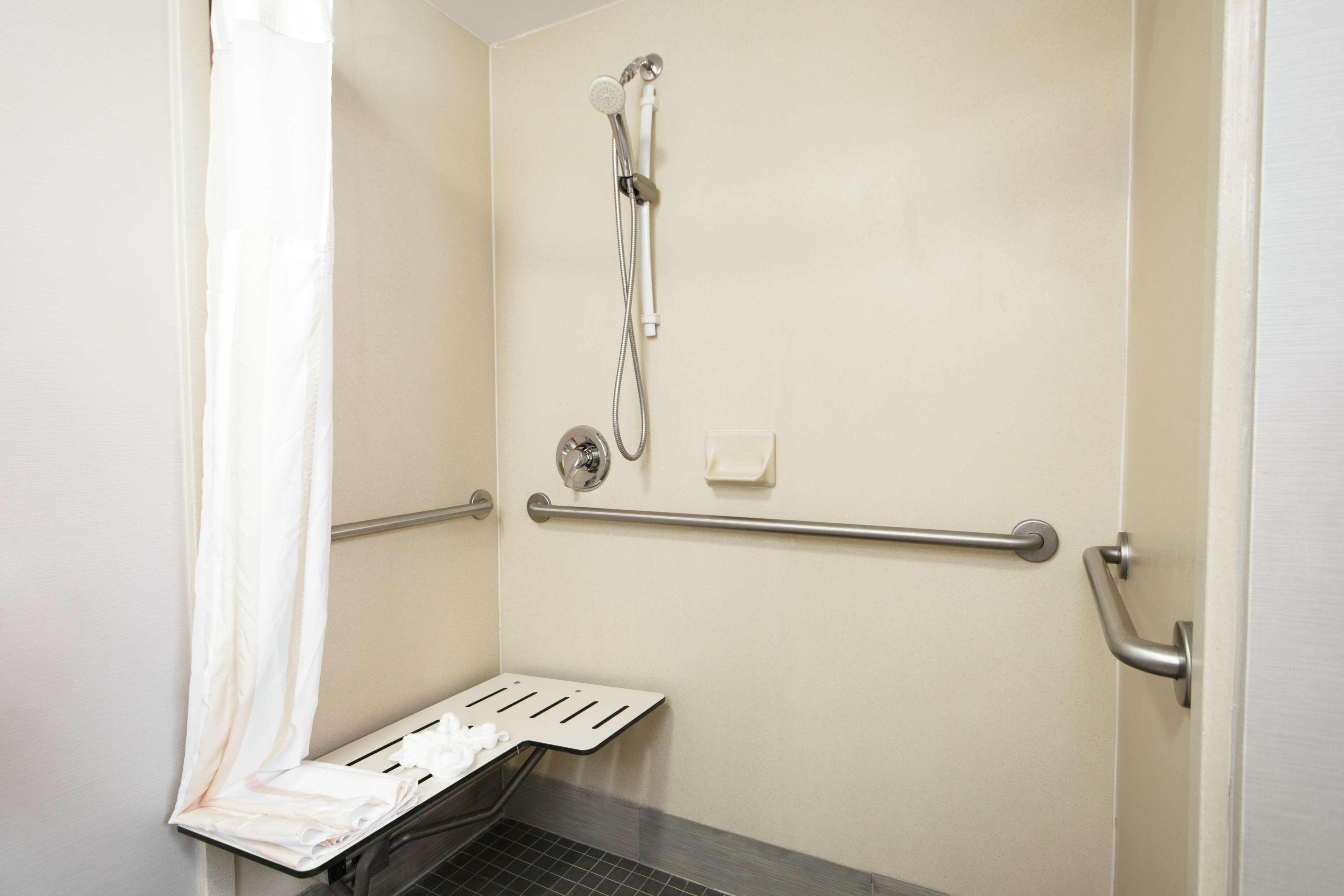 Hilton Garden Inn Independence Kültér fotó