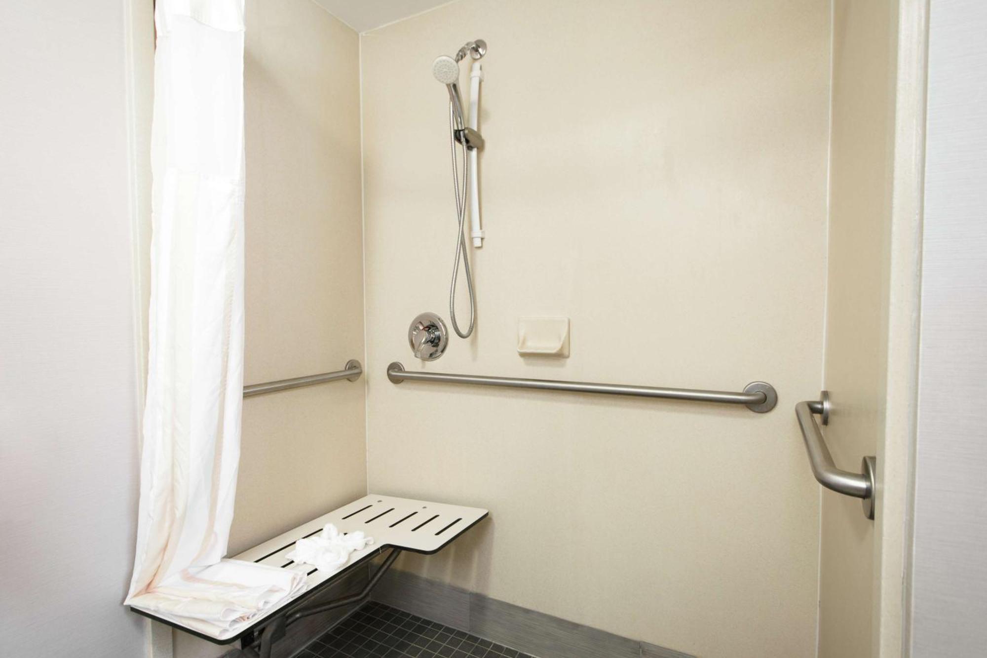 Hilton Garden Inn Independence Kültér fotó