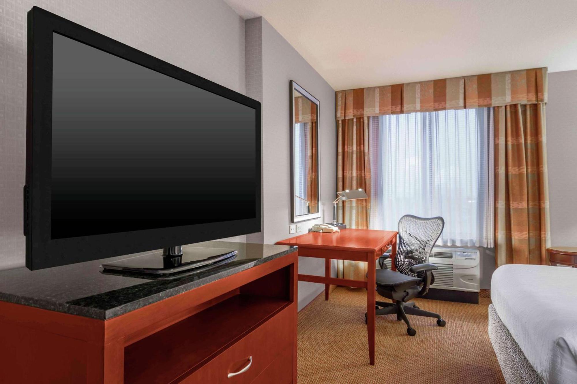 Hilton Garden Inn Independence Kültér fotó